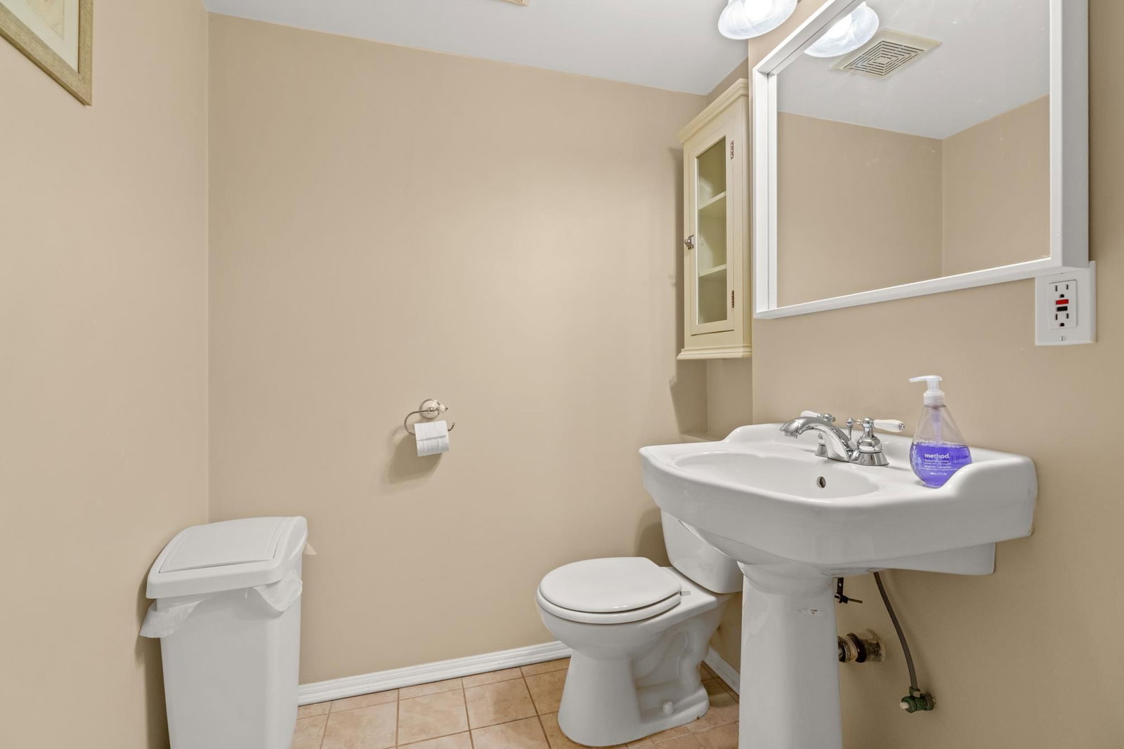 Listing Image 20