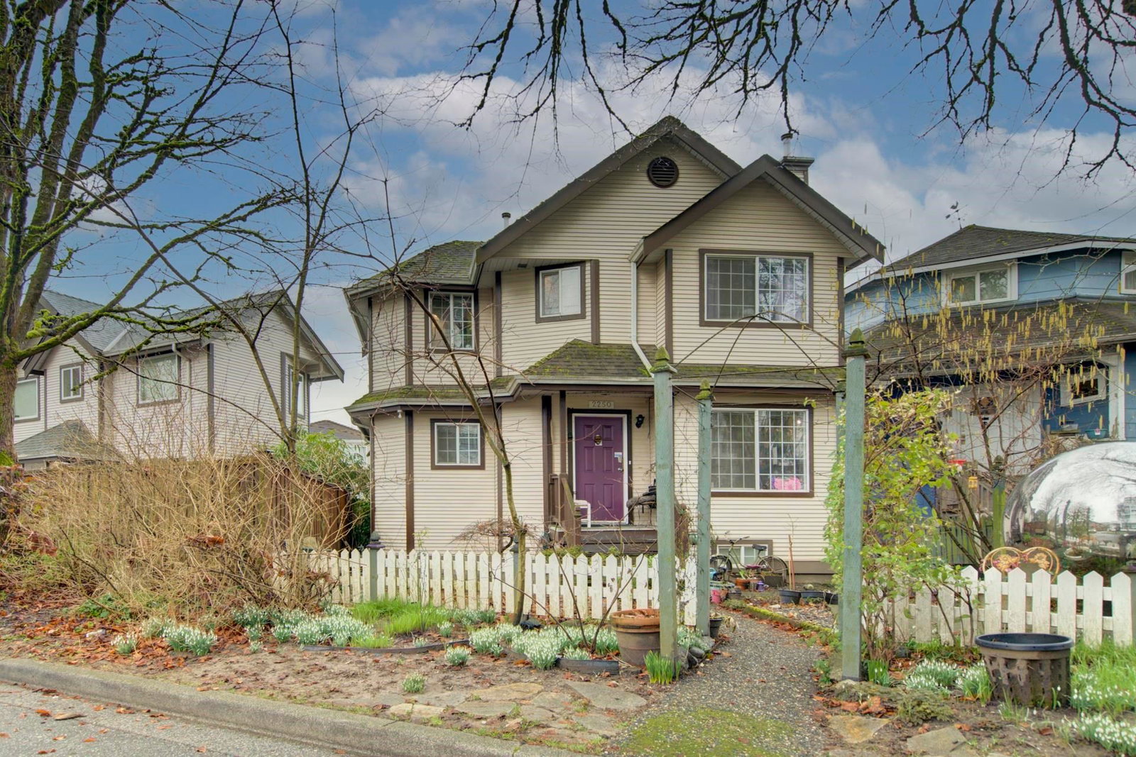 Listing Image 1