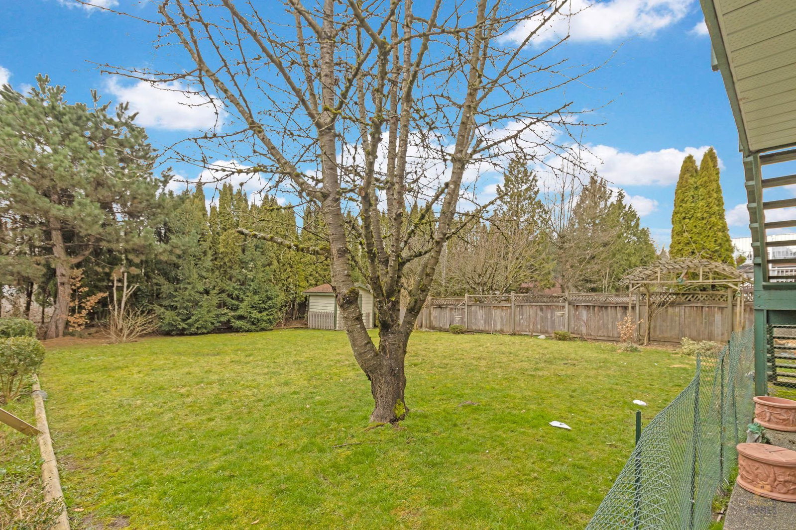 Listing Image 28