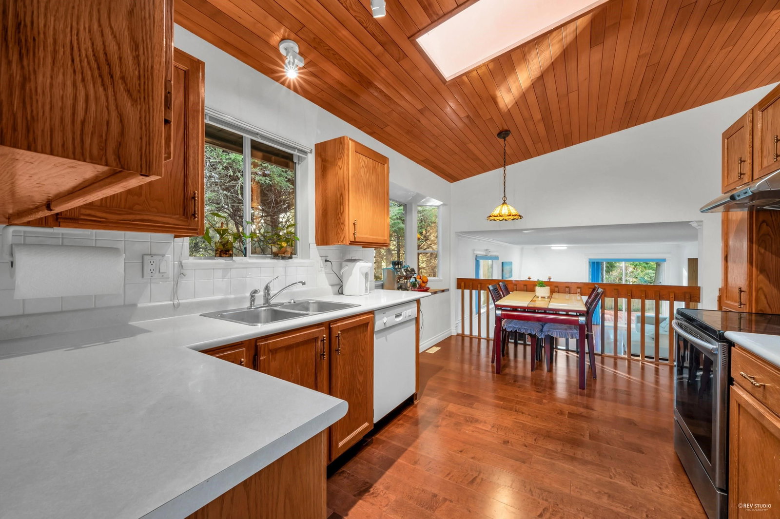 Listing Image 13