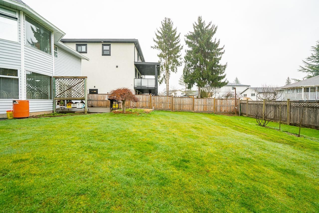 Listing Image 27