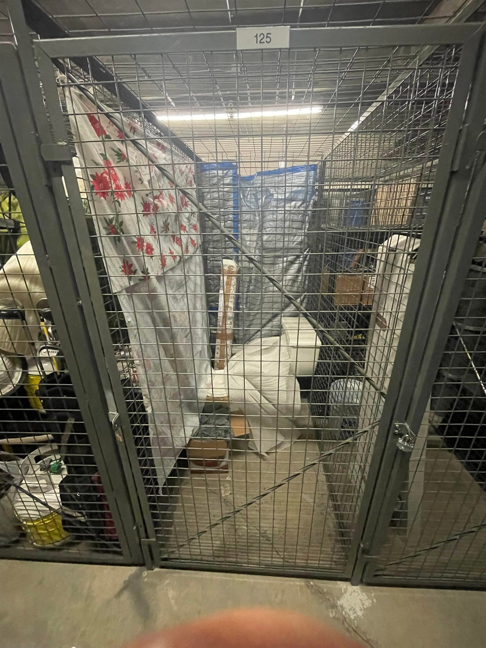 Listing Image 12