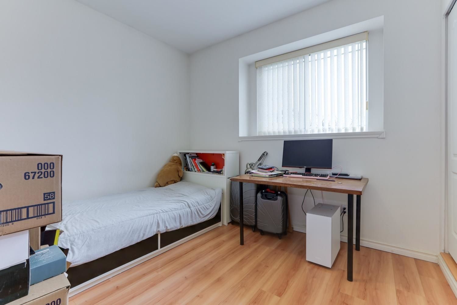 Listing Image 15