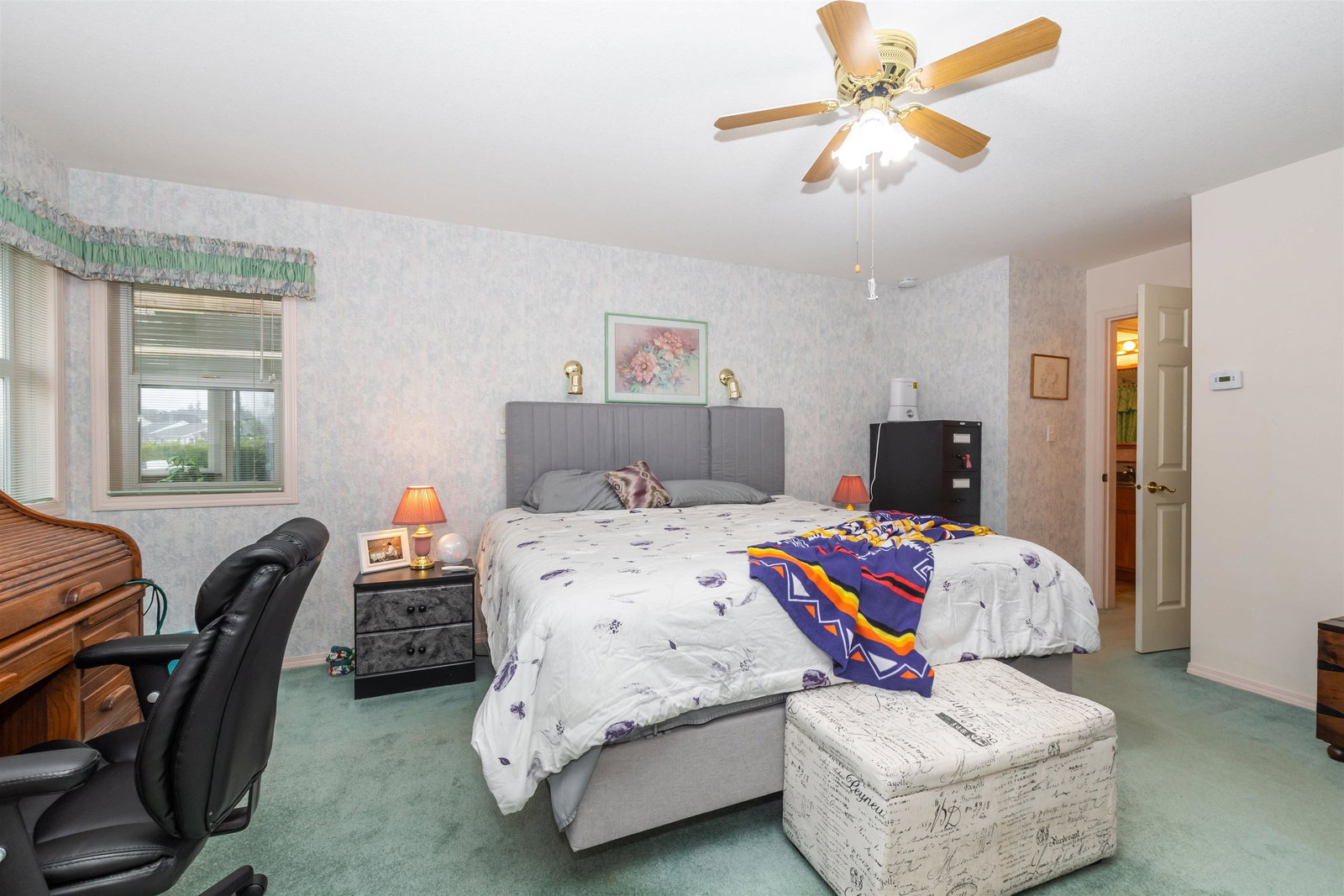Listing Image 23