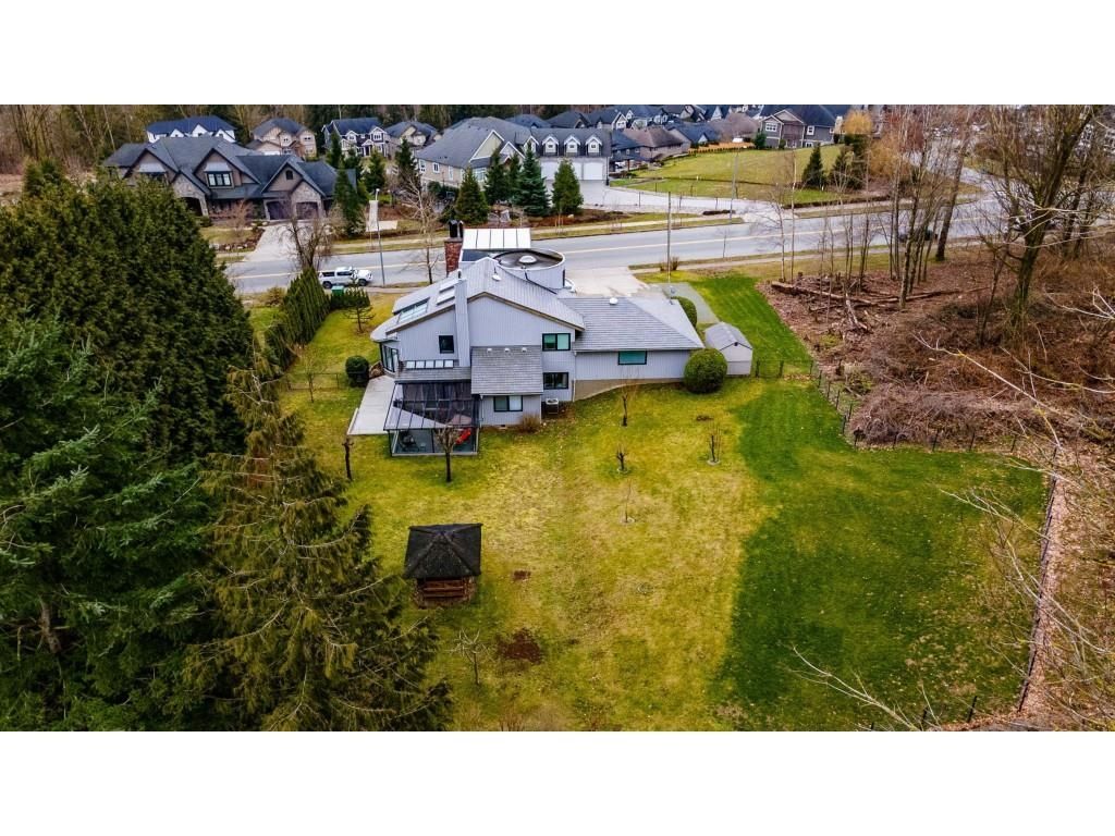 Listing Image 40