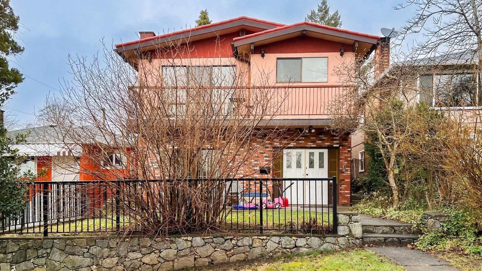 Listing Image 1