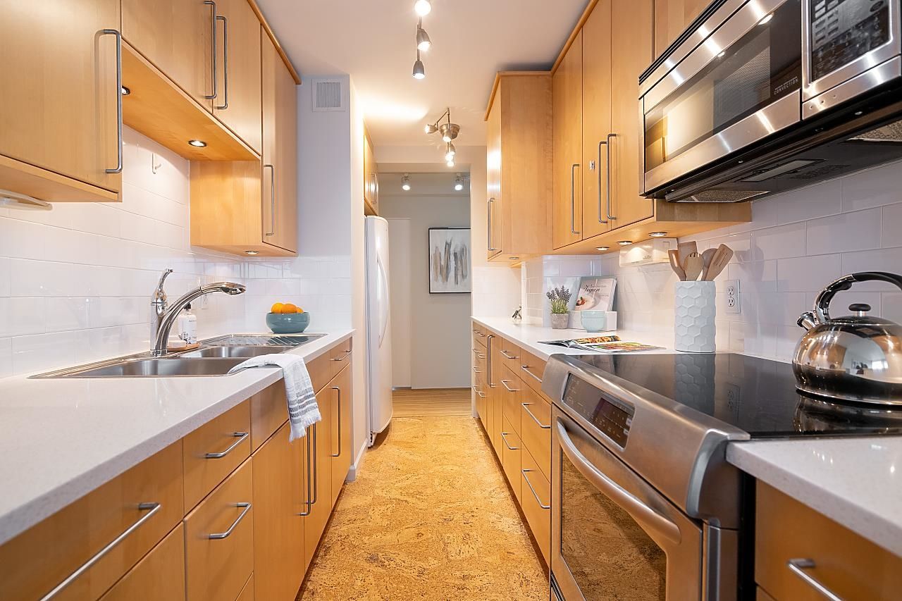 Listing Image 15