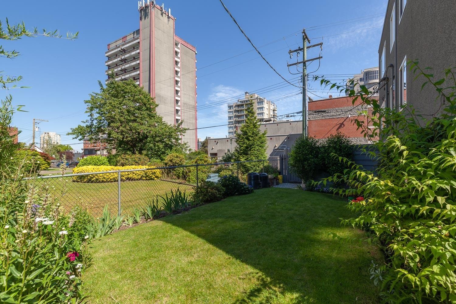 Listing Image 21