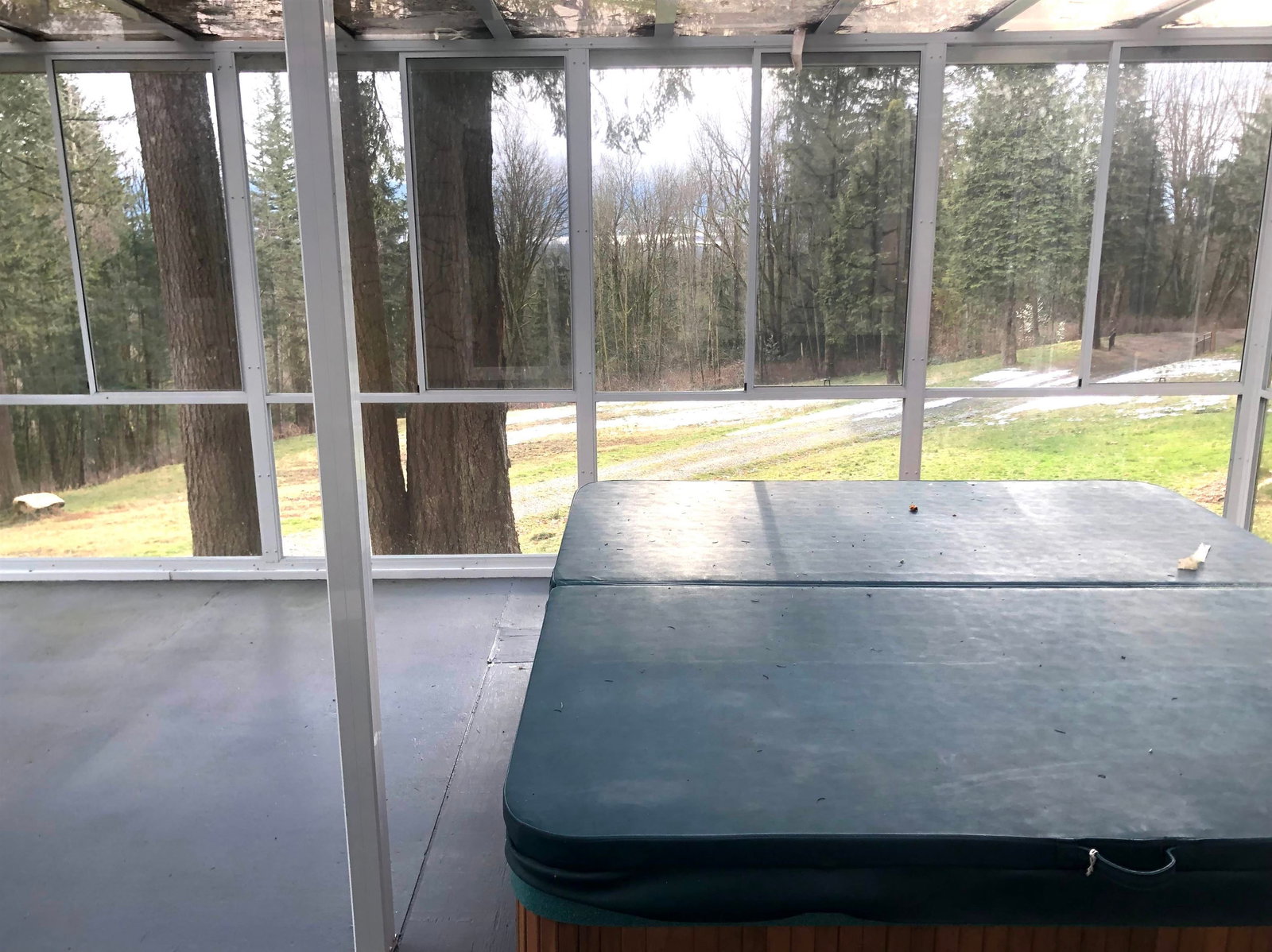 Listing Image 11