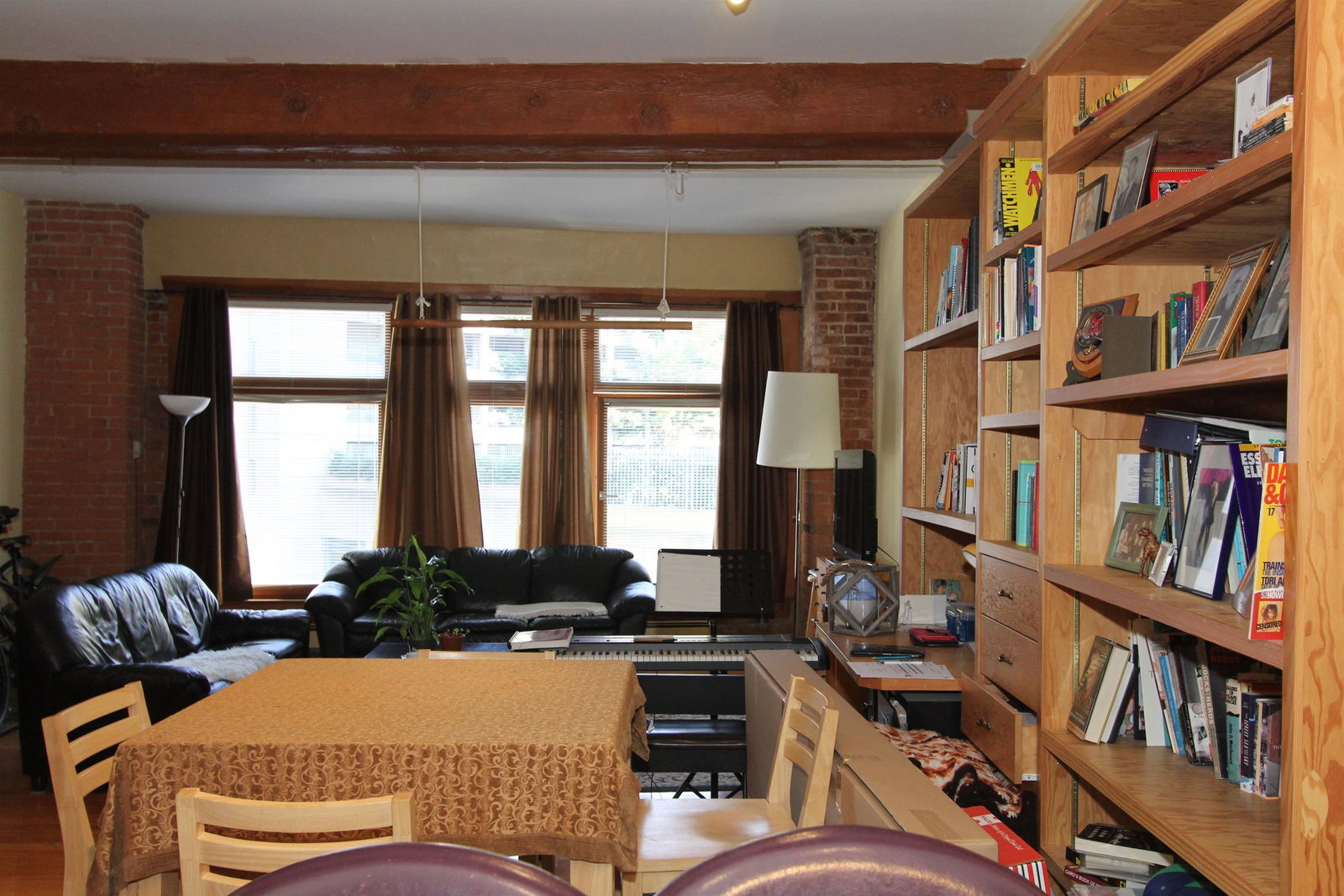 Listing Image 13