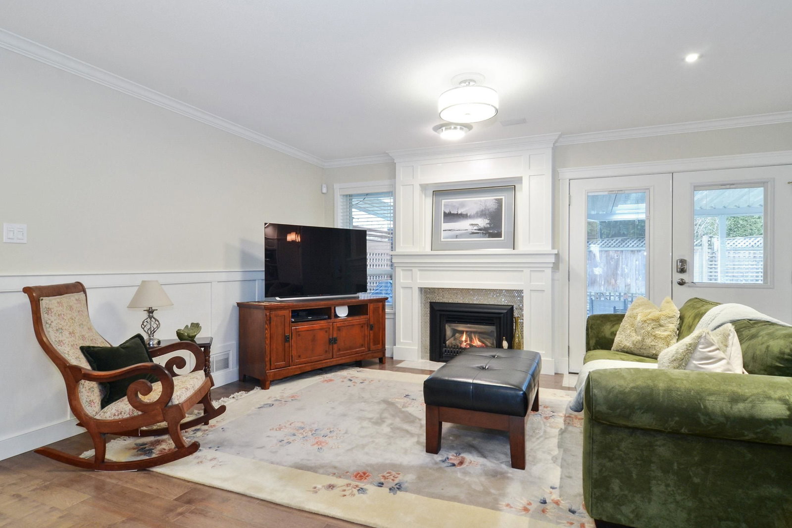 Listing Image 9