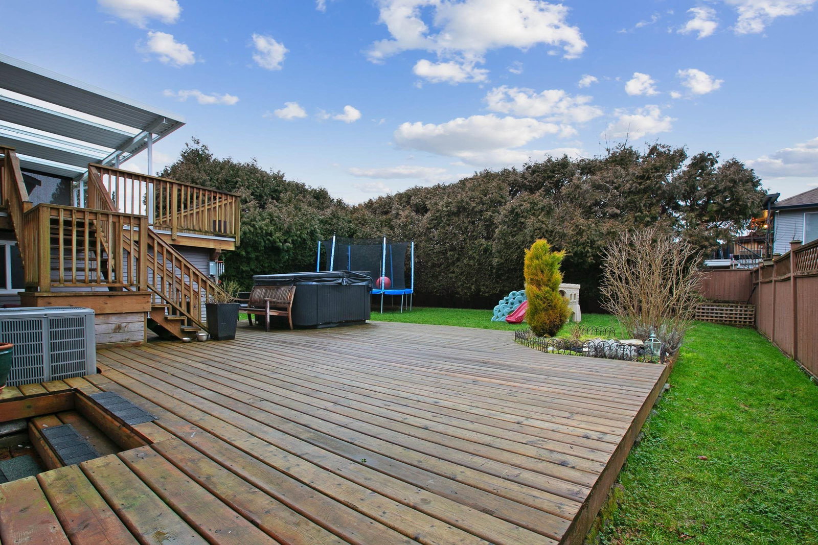 Listing Image 28