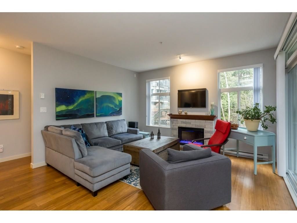 Listing Image 16