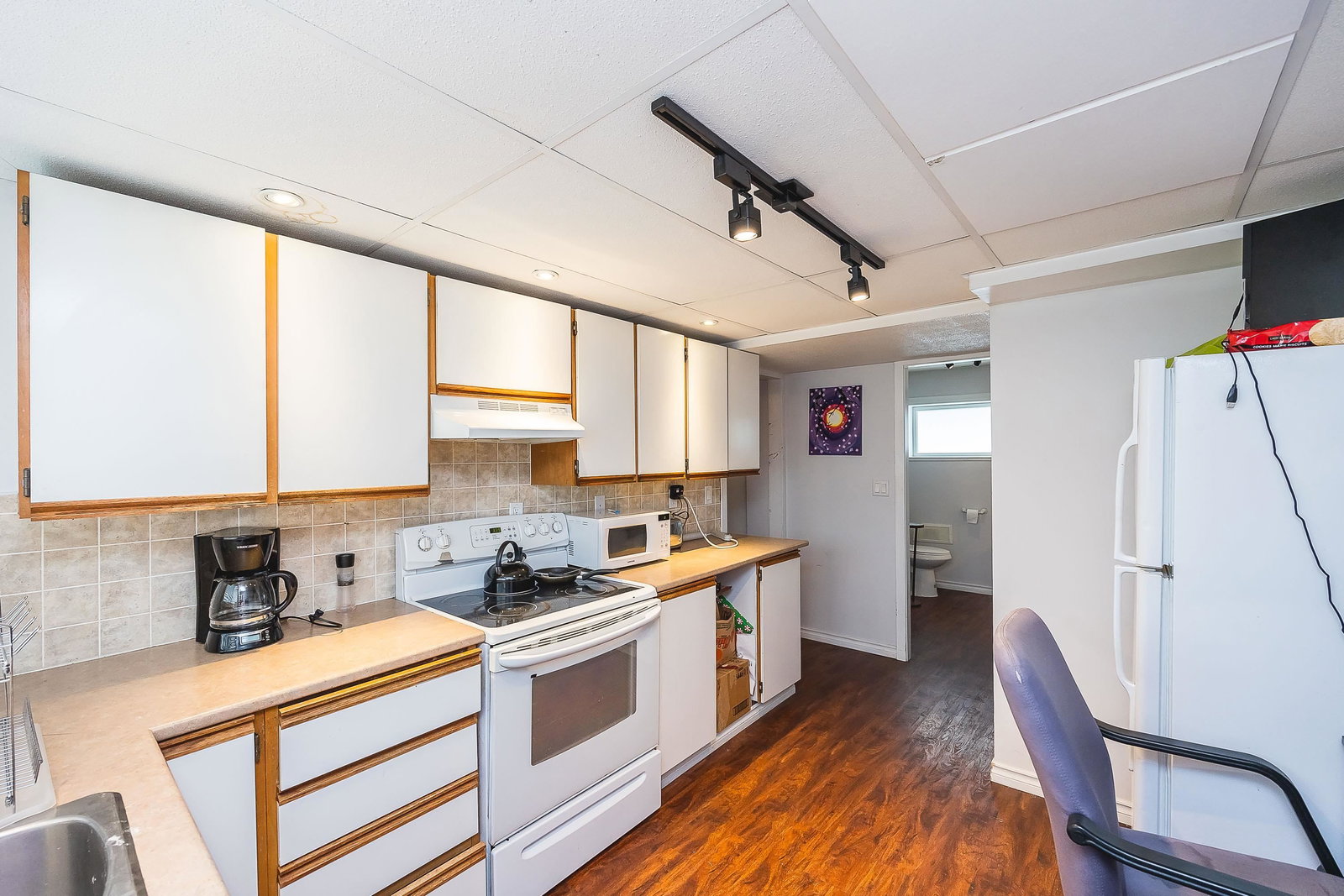 Listing Image 15