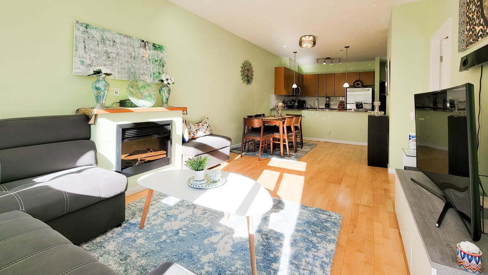 Listing Image 15