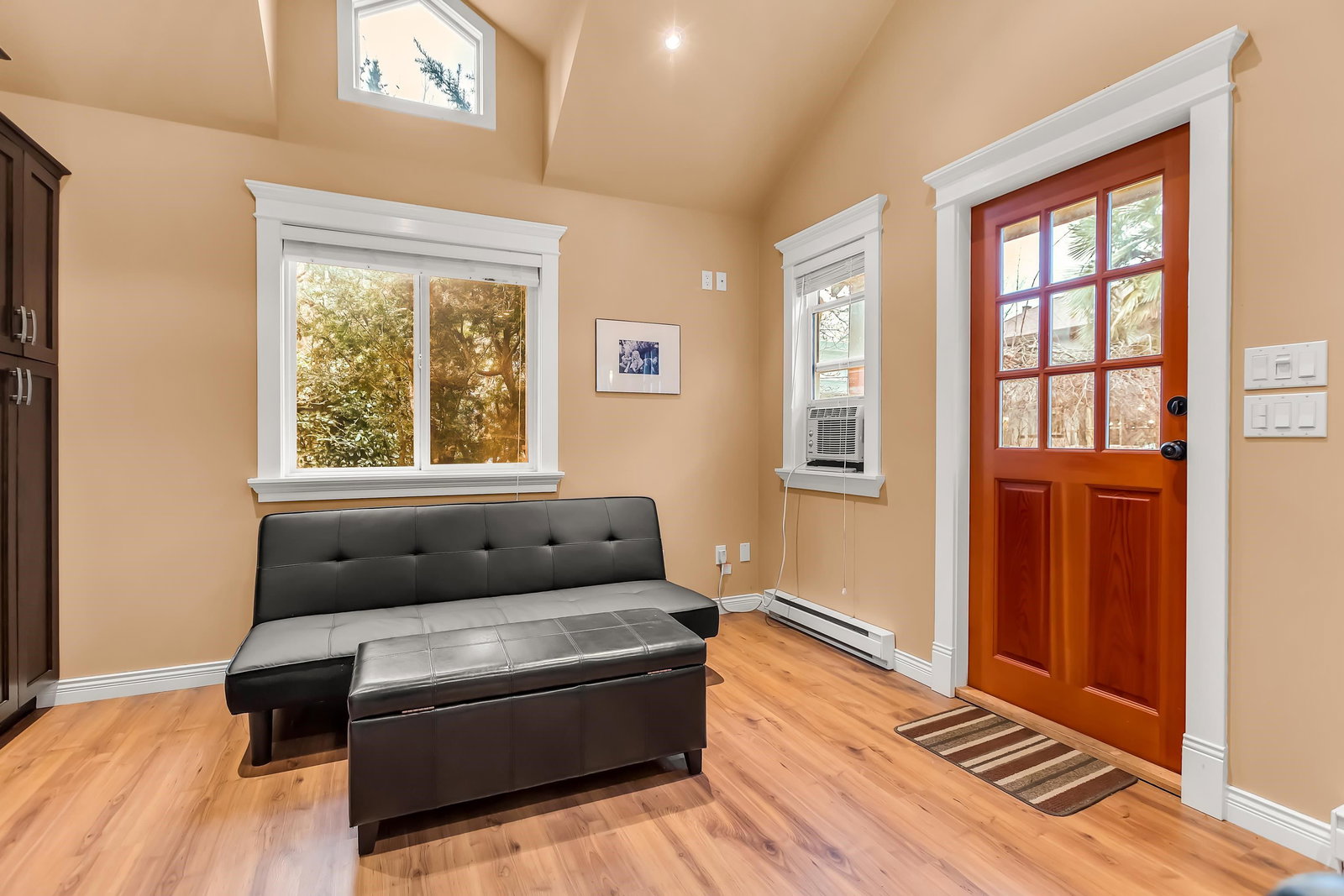 Listing Image 38