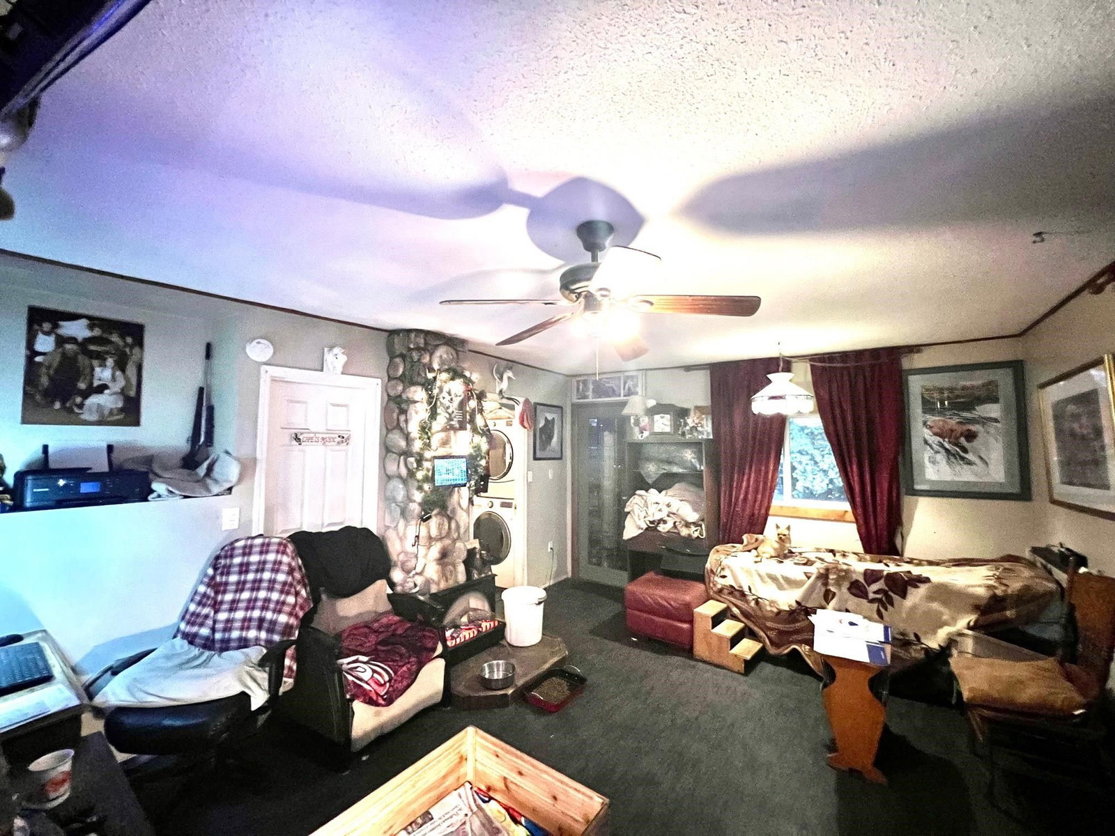 Listing Image 8