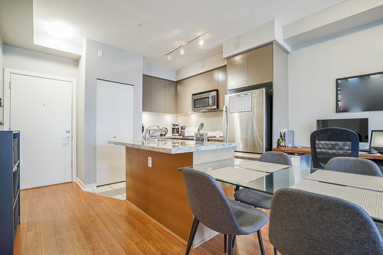 Listing Image 18