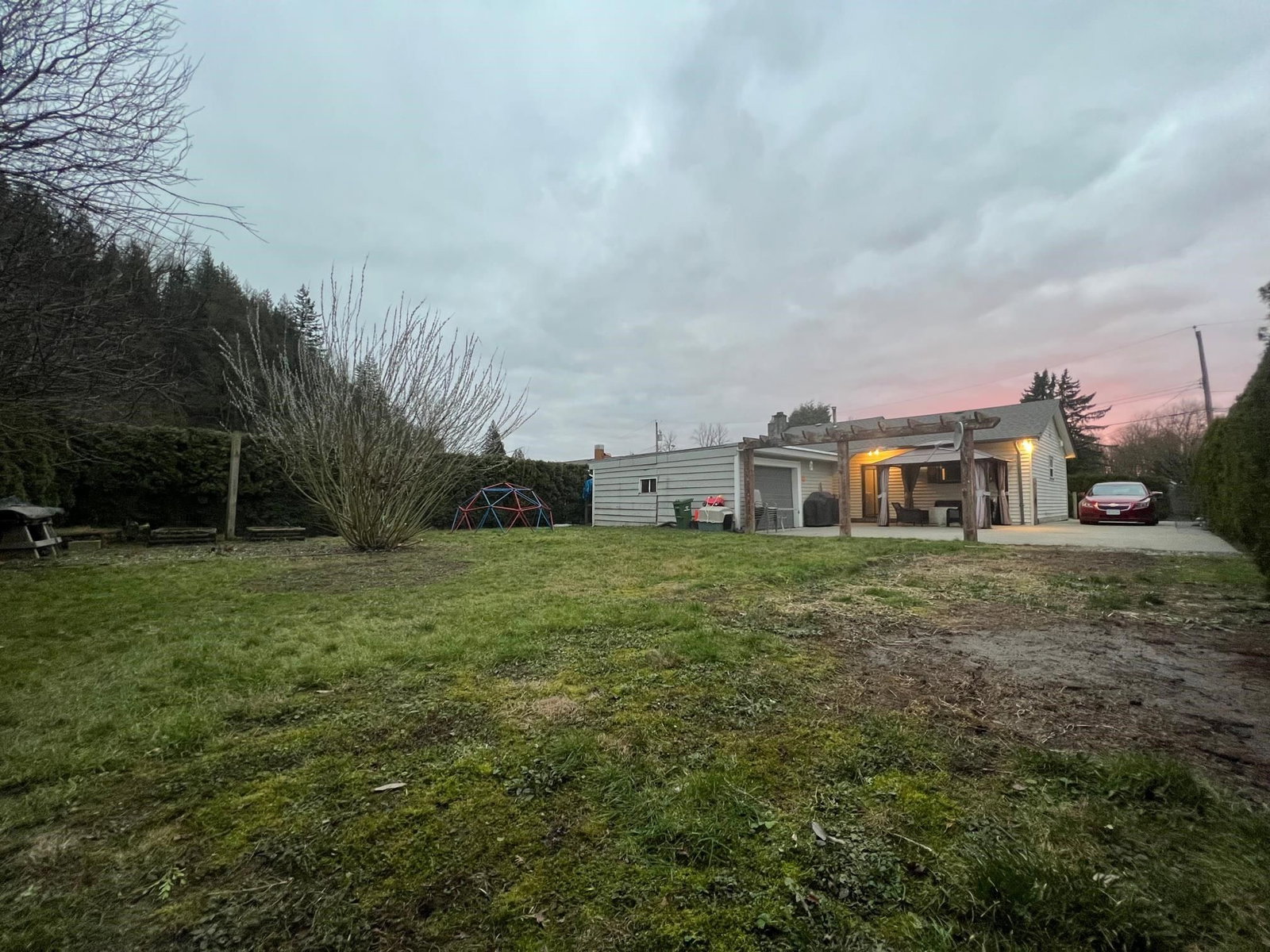 Listing Image 14