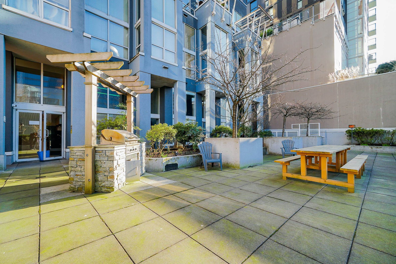 Listing Image 14