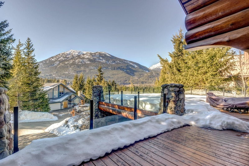 6361 Fairway Drive, Whistler, V8E 0C9 | Image 3