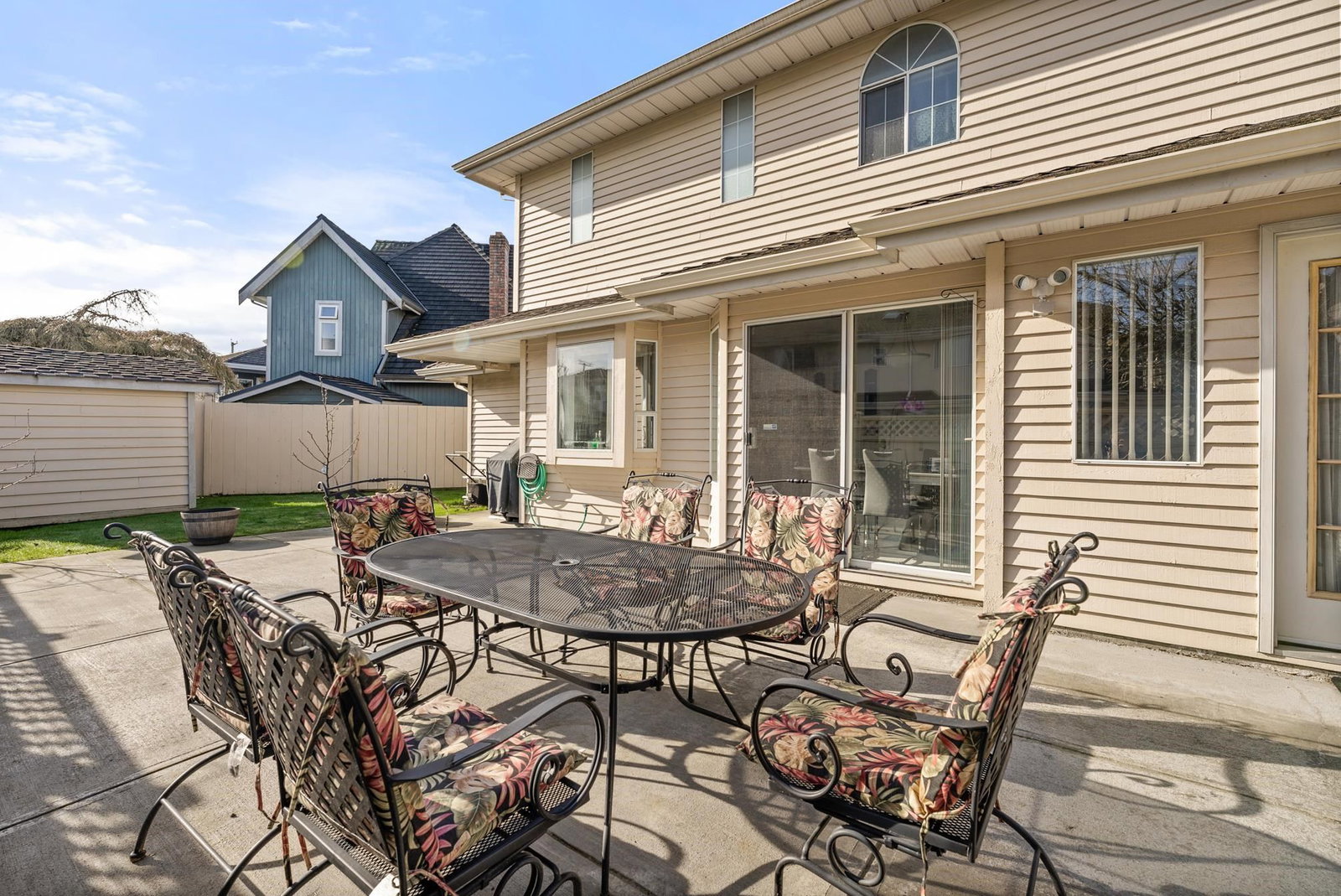 Listing Image 19