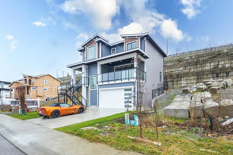 10500 Mcveety Street, Maple Ridge, V0V 0V0 | Image 2