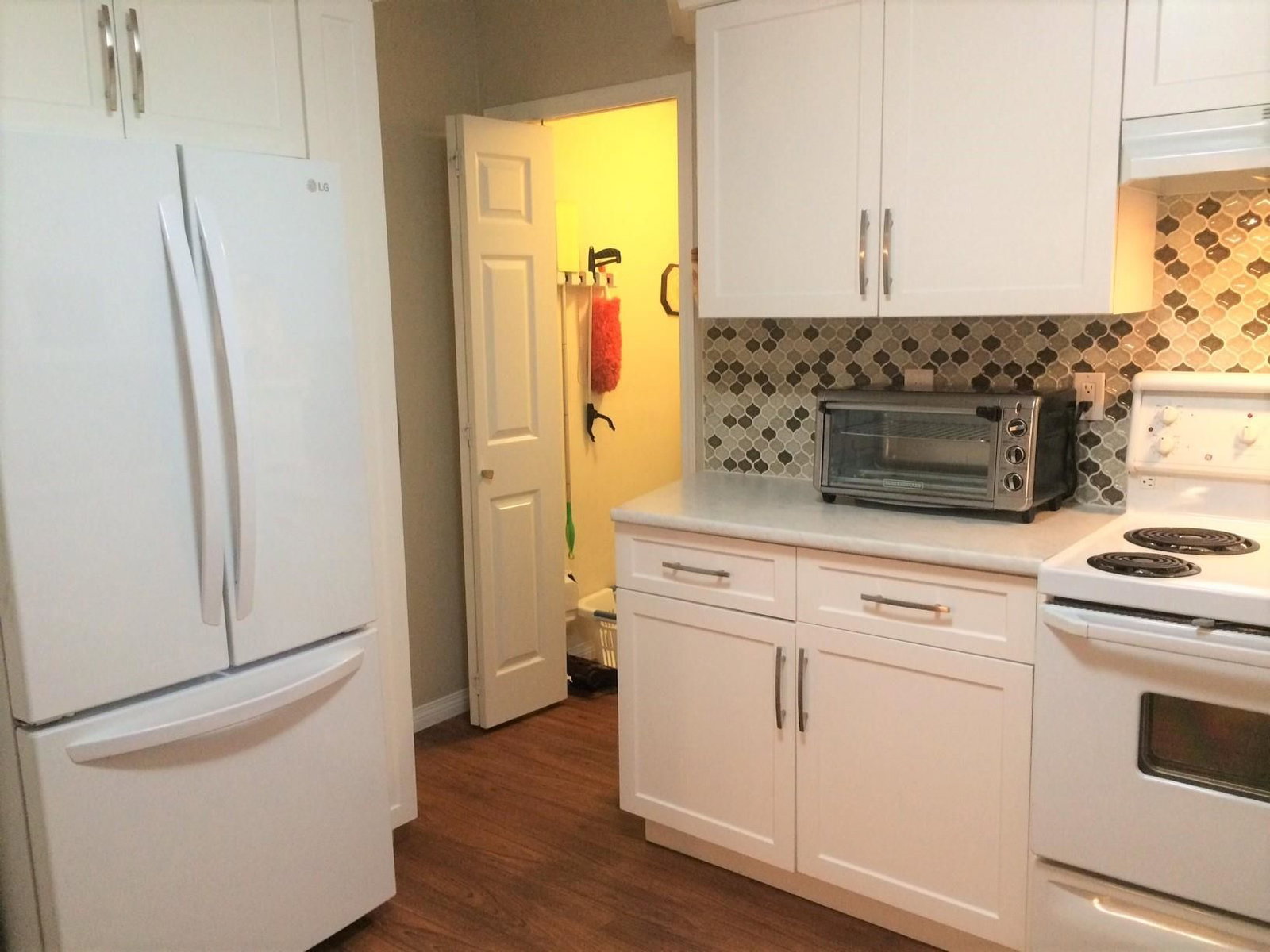 Listing Image 22