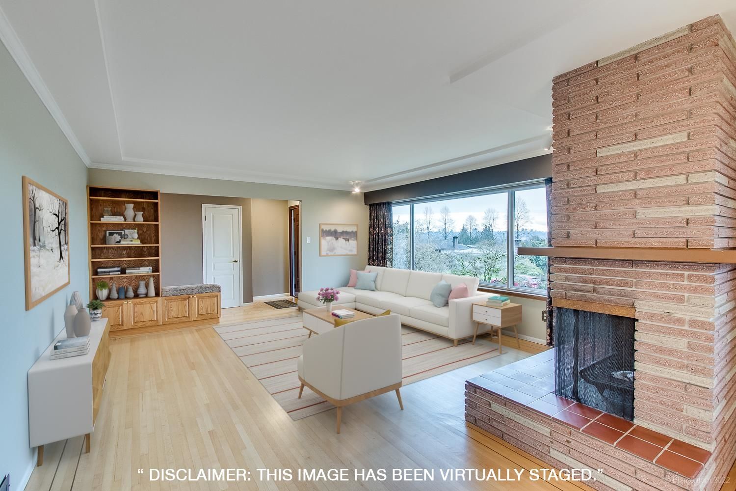 Listing Image 11