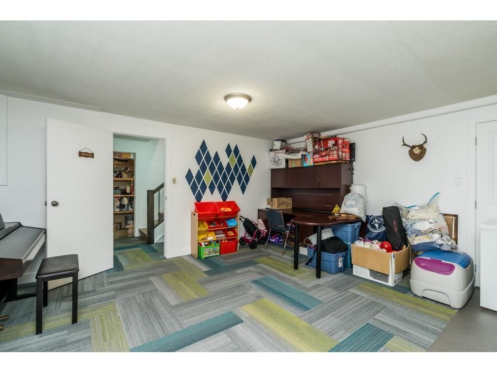 Listing Image 24