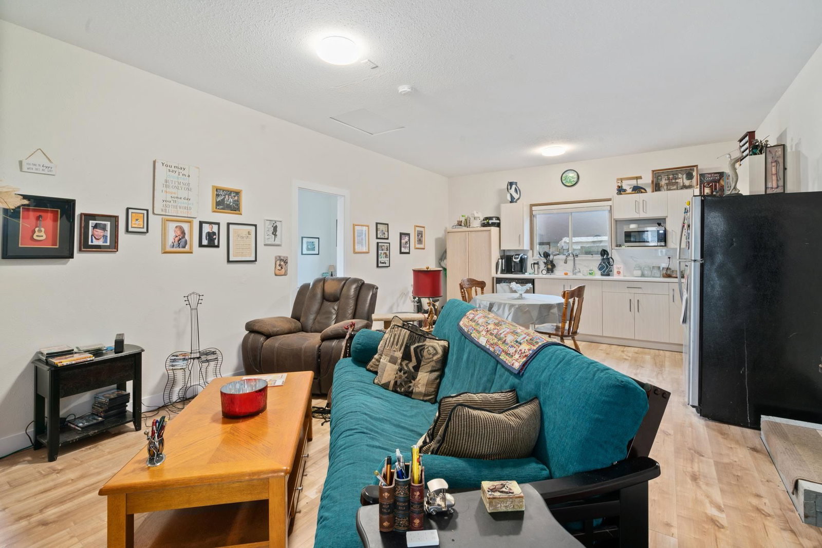 Listing Image 21