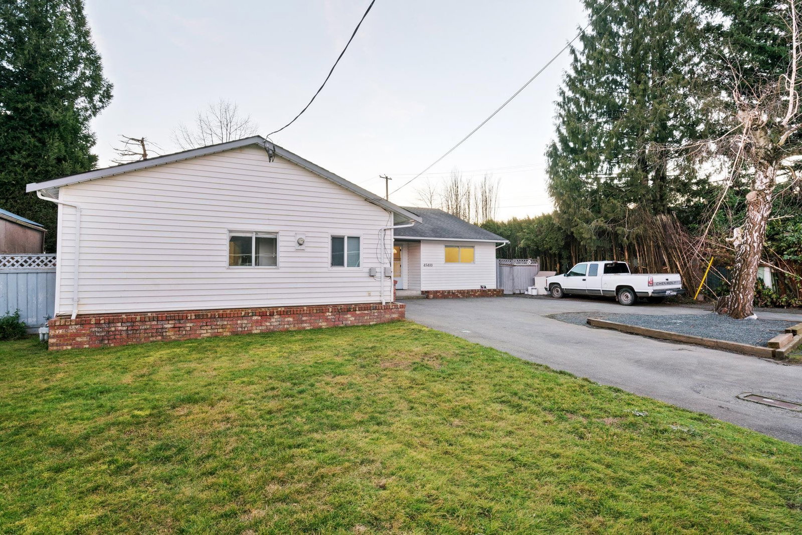 Listing Image 27