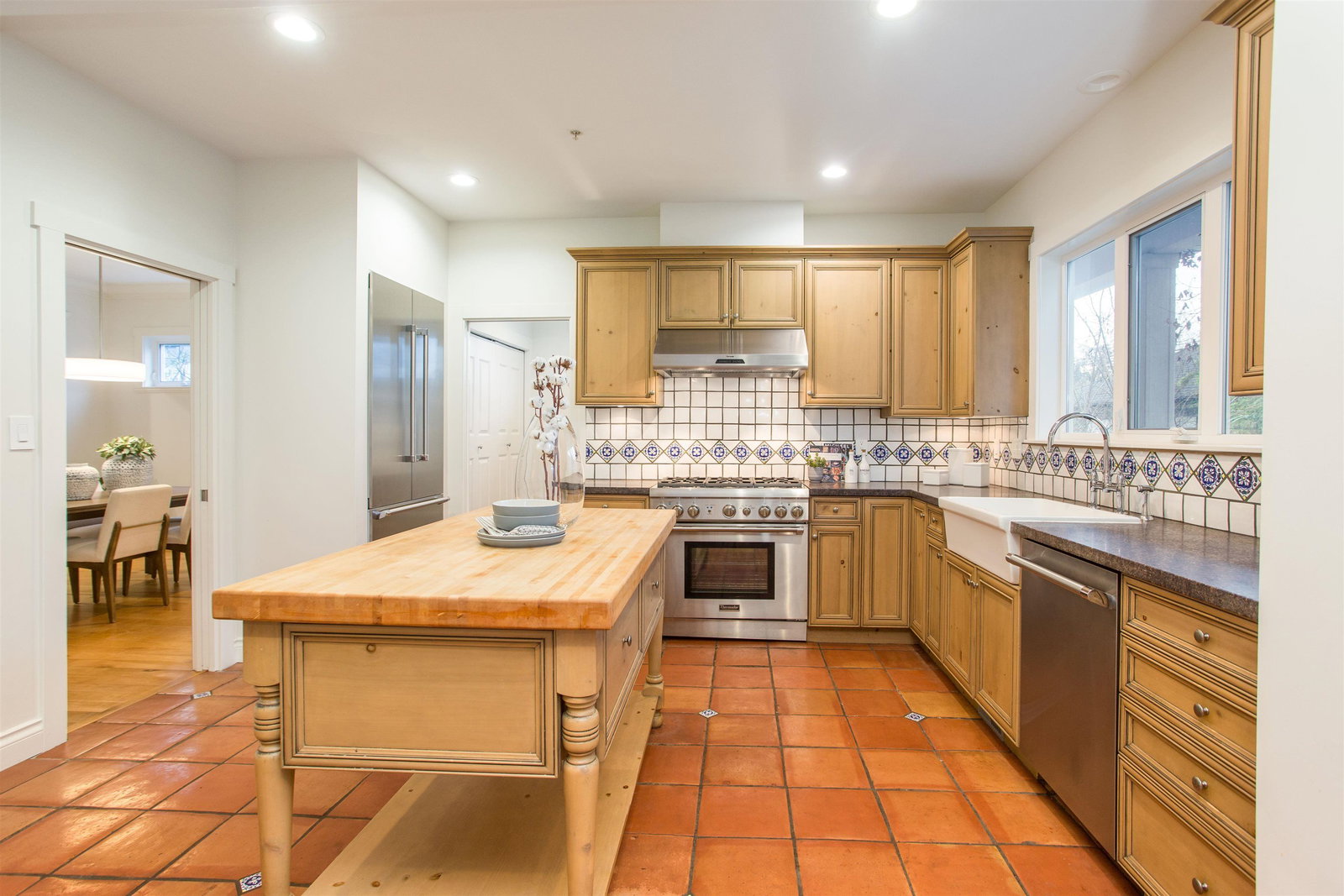 Listing Image 16
