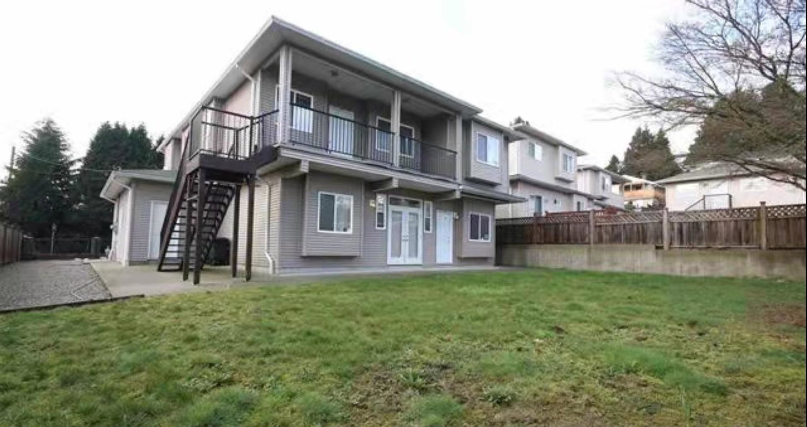 Listing Image 11