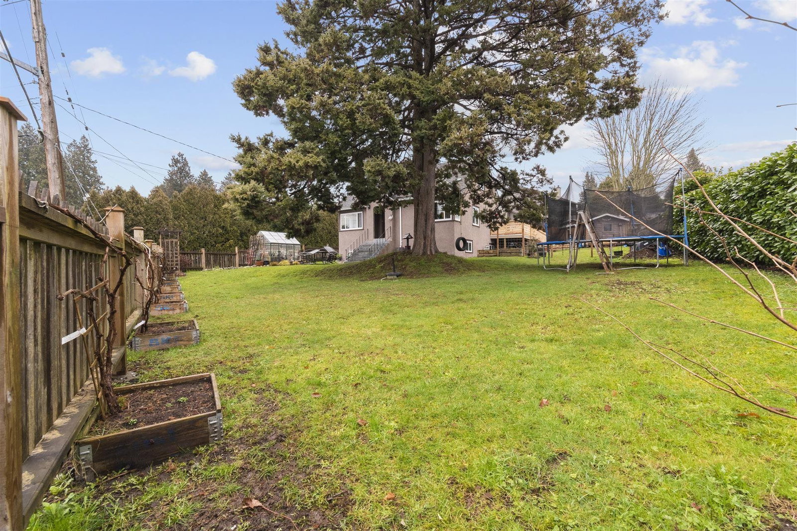 Listing Image 24