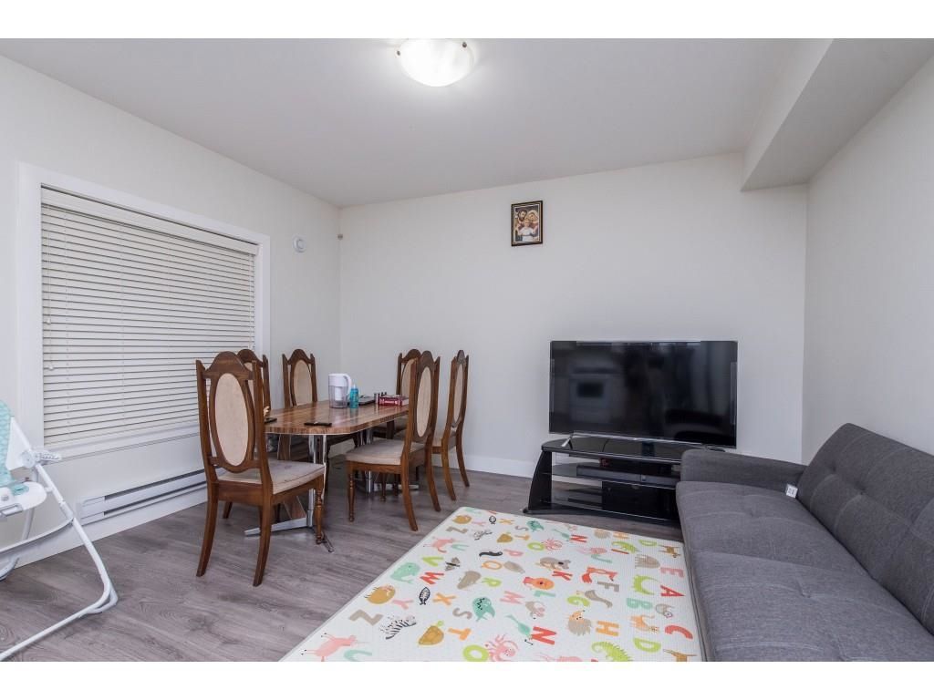 Listing Image 32