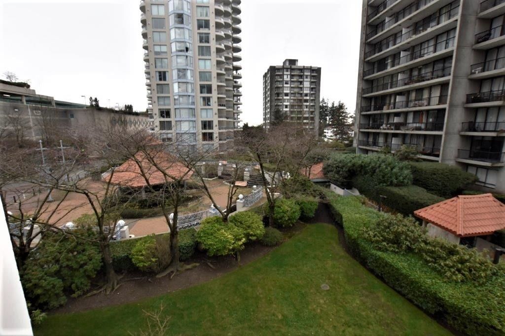 Listing Image 13