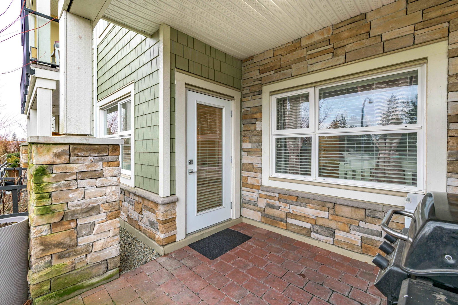Listing Image 28