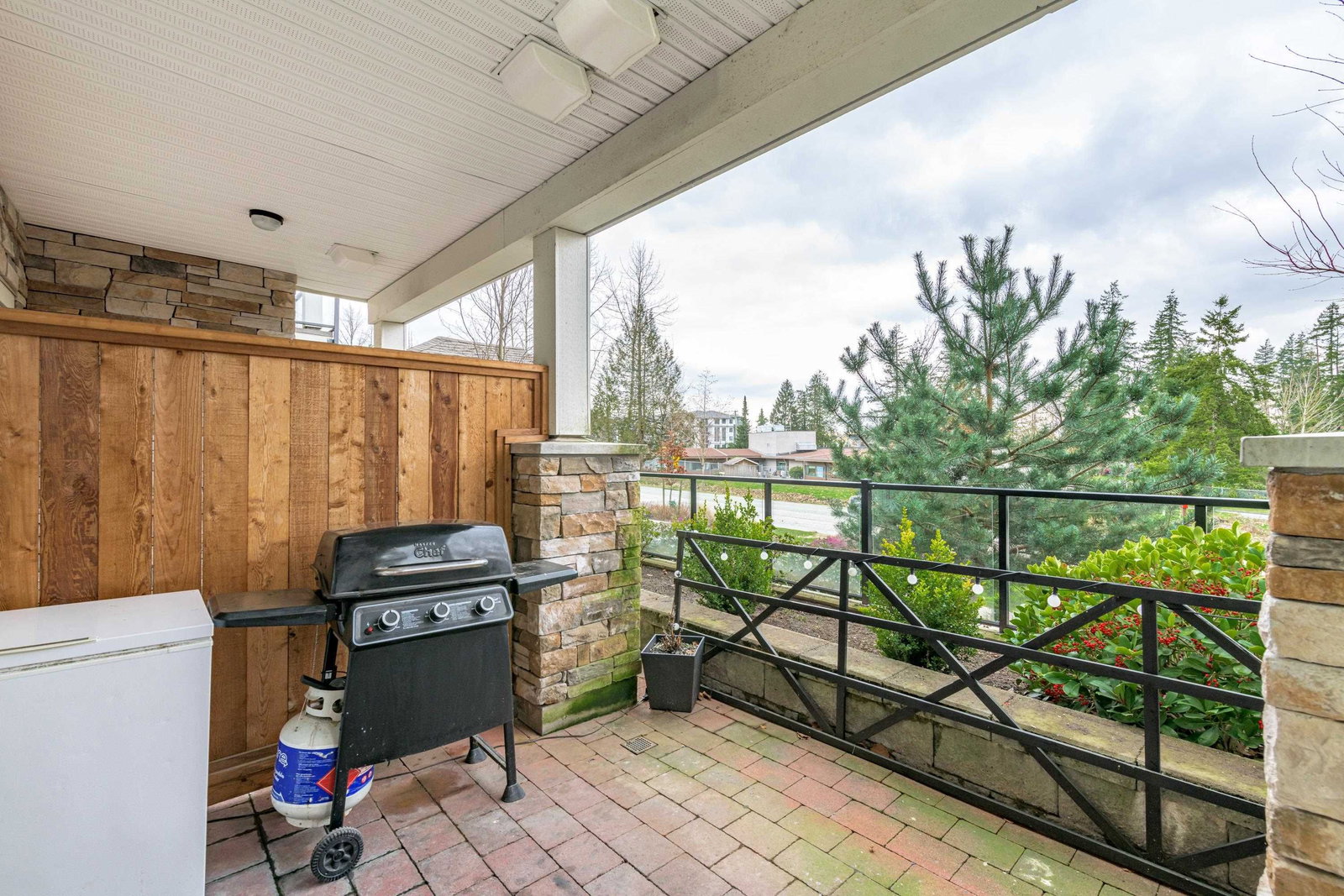 Listing Image 32