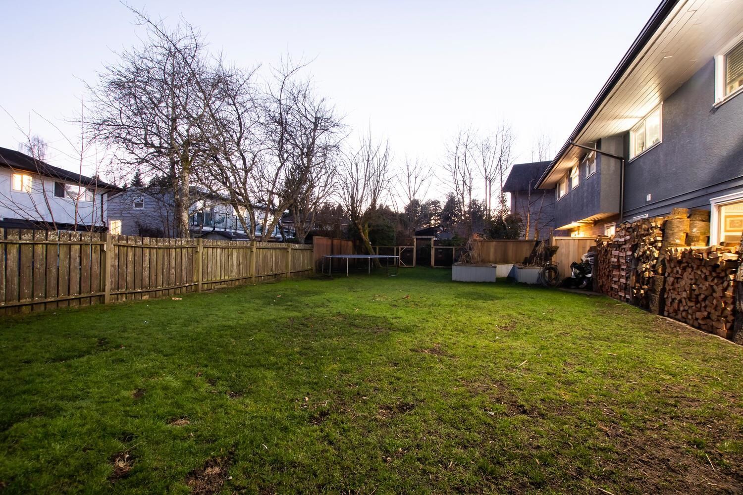 Listing Image 27