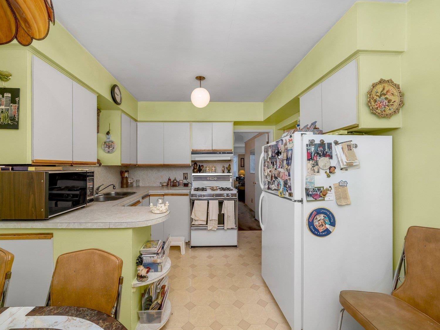 Listing Image 8