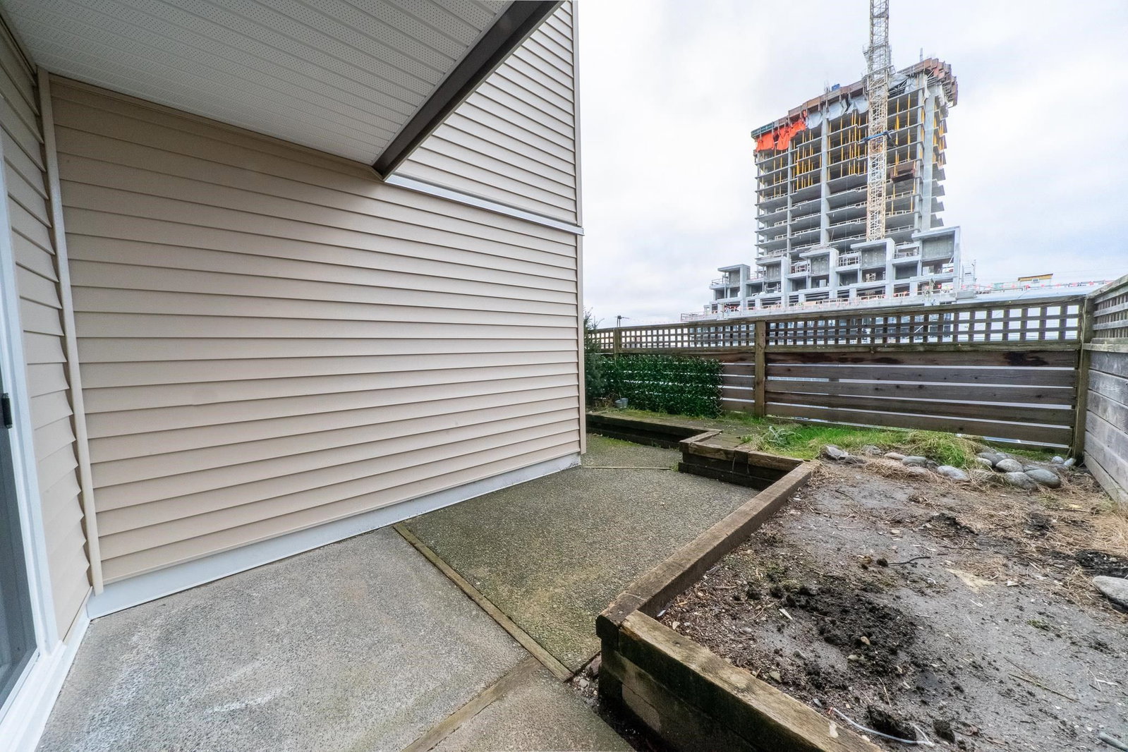 Listing Image 20