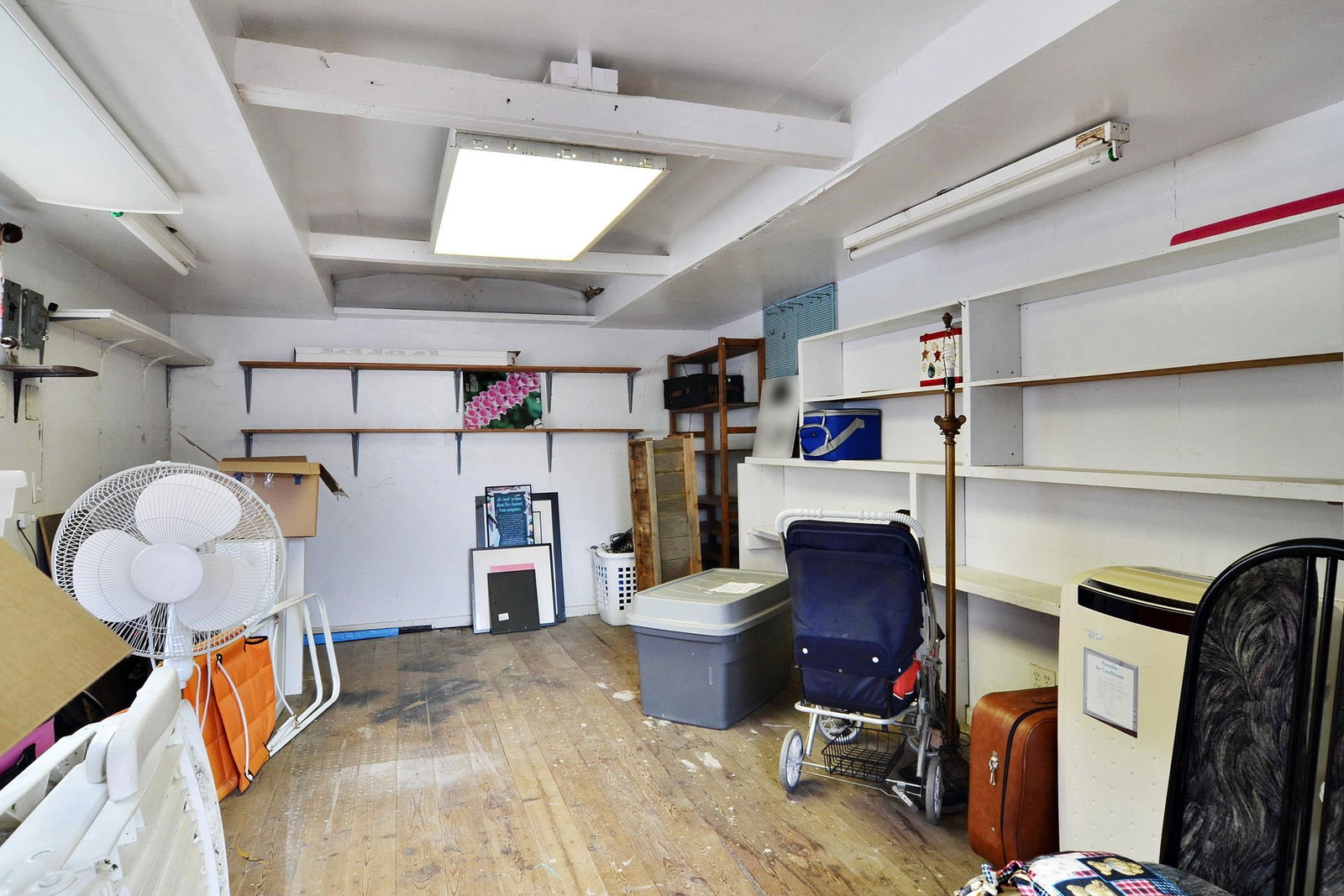 Listing Image 18