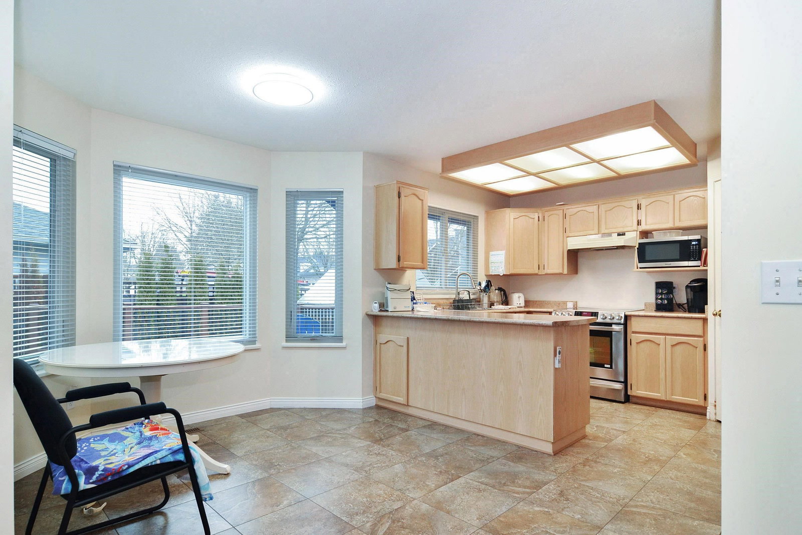 Listing Image 9