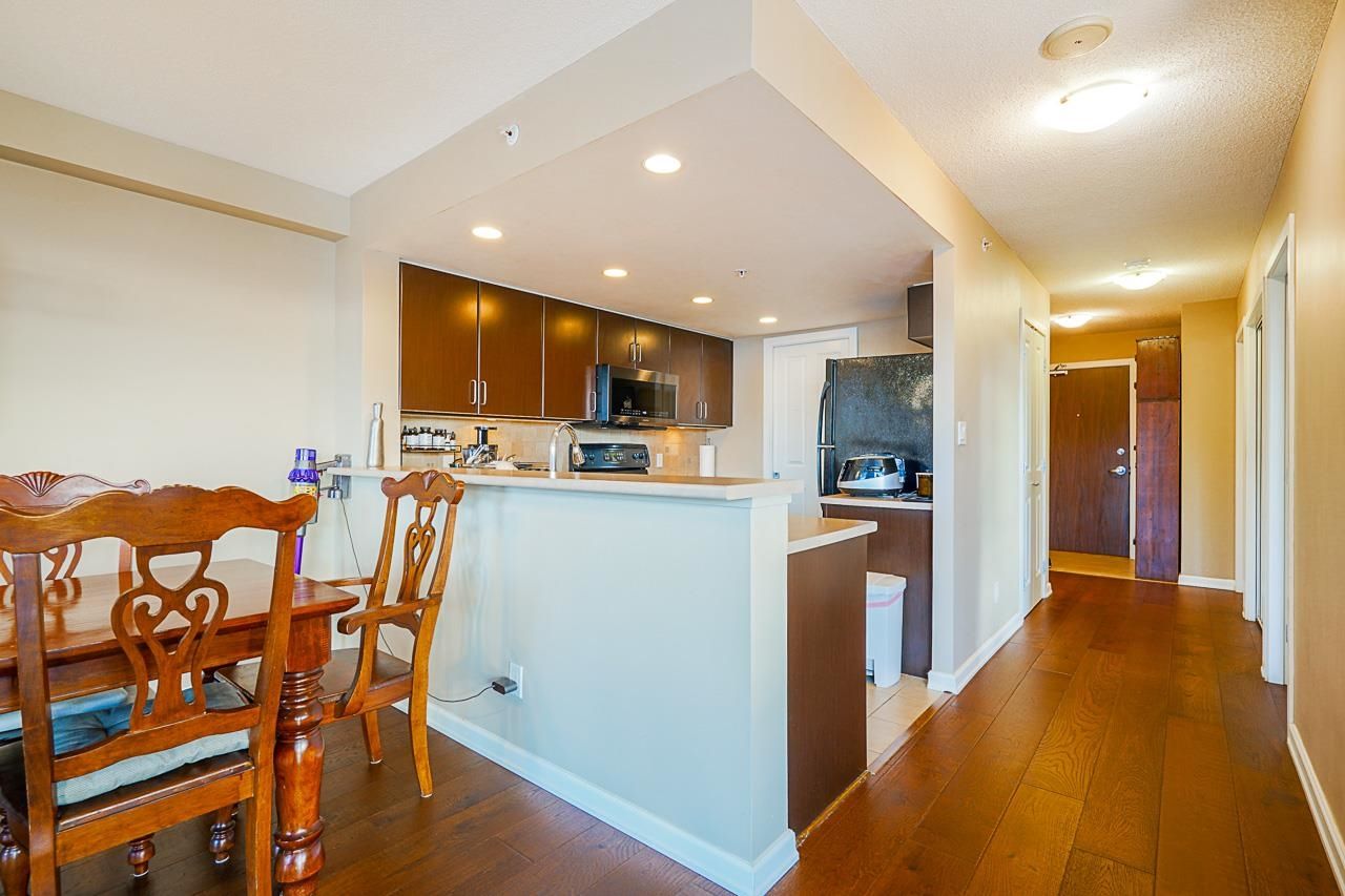 Listing Image 15