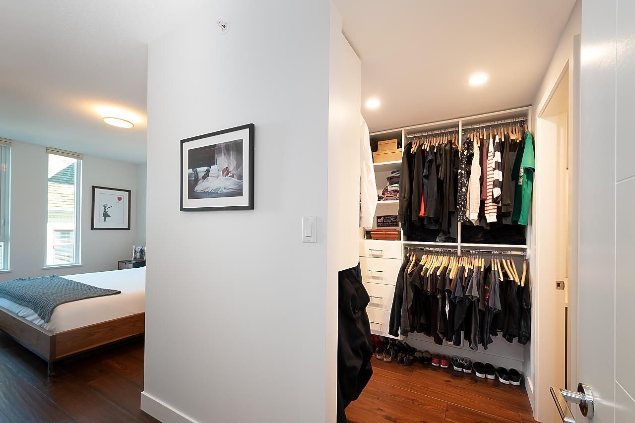 Listing Image 21