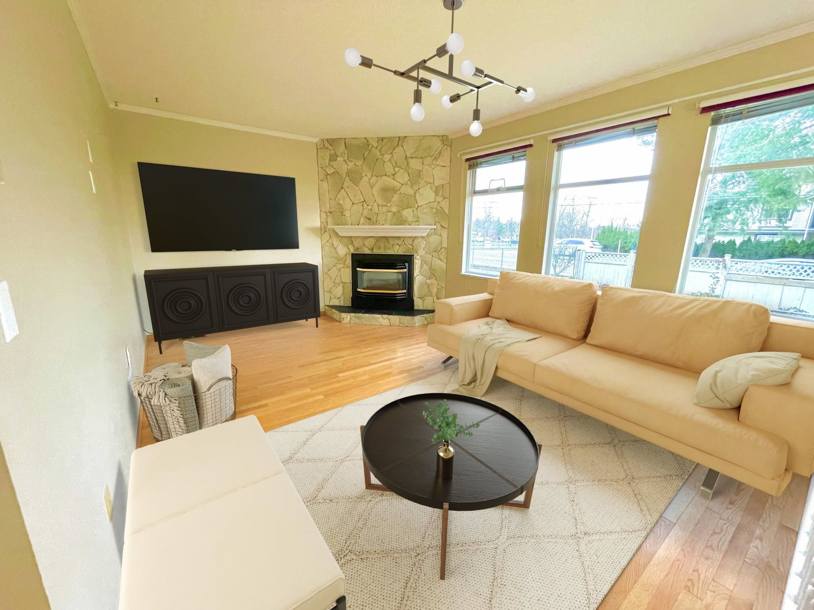 Listing Image 1