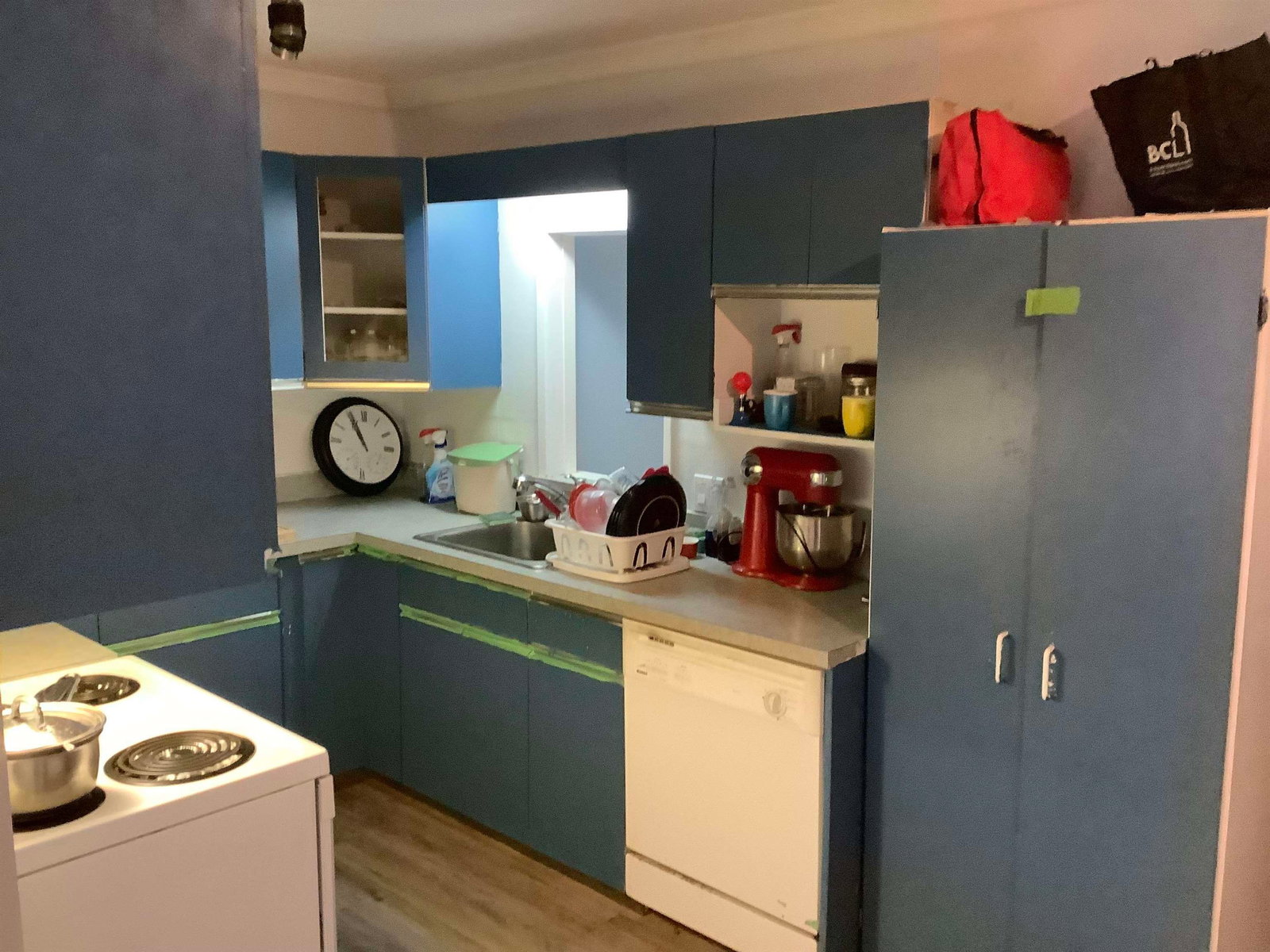 Listing Image 12