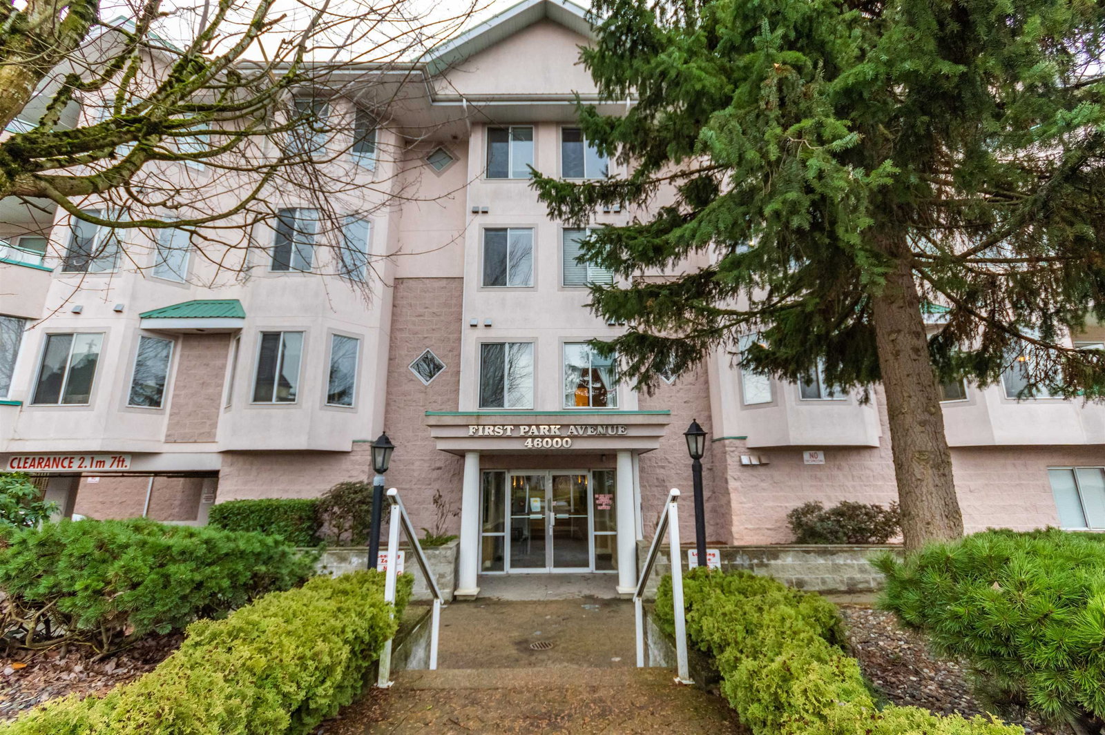Listing Image 1