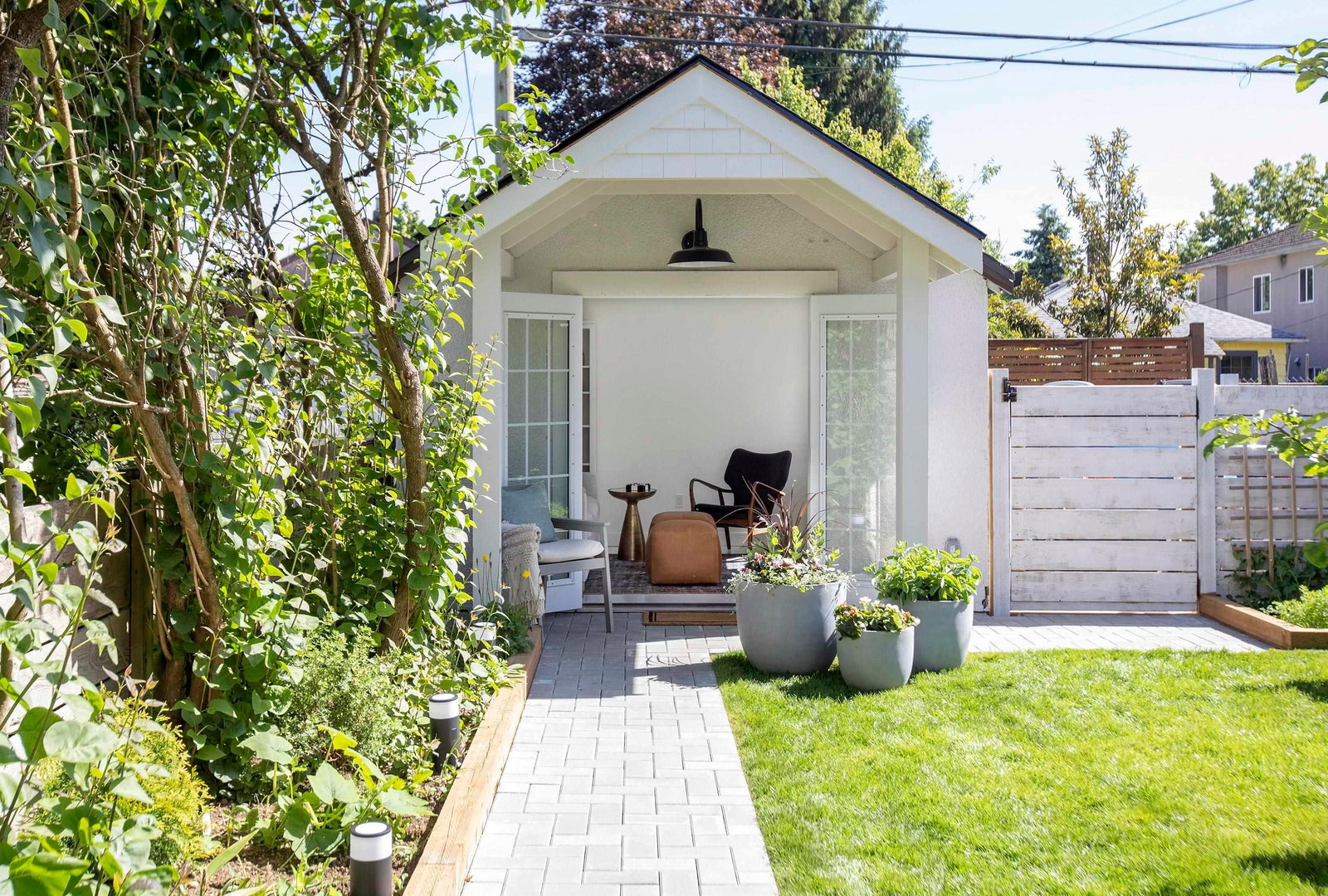 Listing Image 19